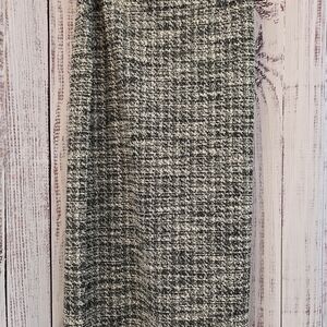 NWT Classic Black and White Tweed Pencil Skirt
